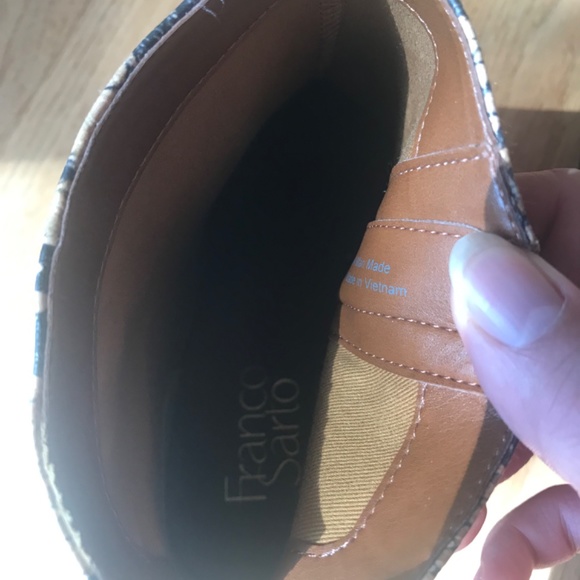 Franco Sarto Square toe ankle boots - Picture 5 of 6